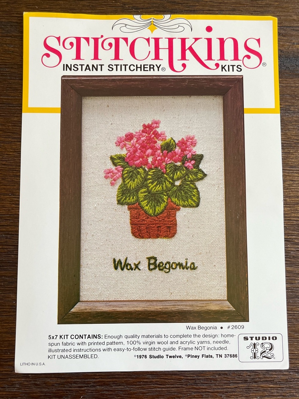 Vintage Wax Begonia Embroidery Crewel Kit